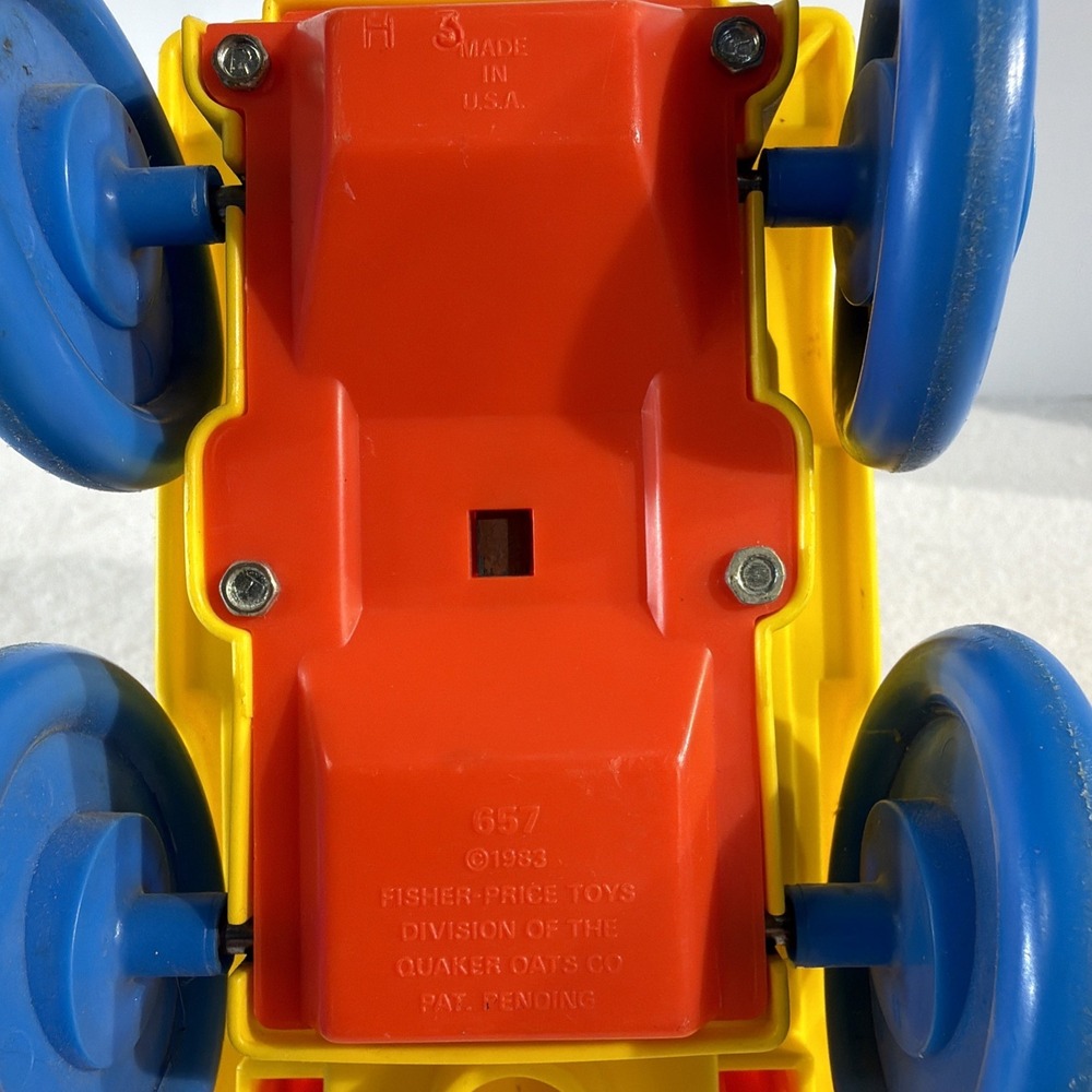 Vintage Fisher Price Little People Crazy Clown Brigade Car #657 Noisy 1021!!! - Picture 7 of 7